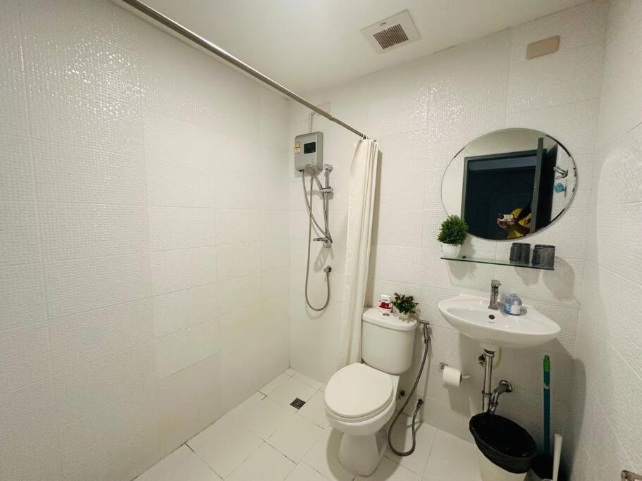 7 Beds Emquartier Btsthonglor Phrom Phong Villa Bangkok